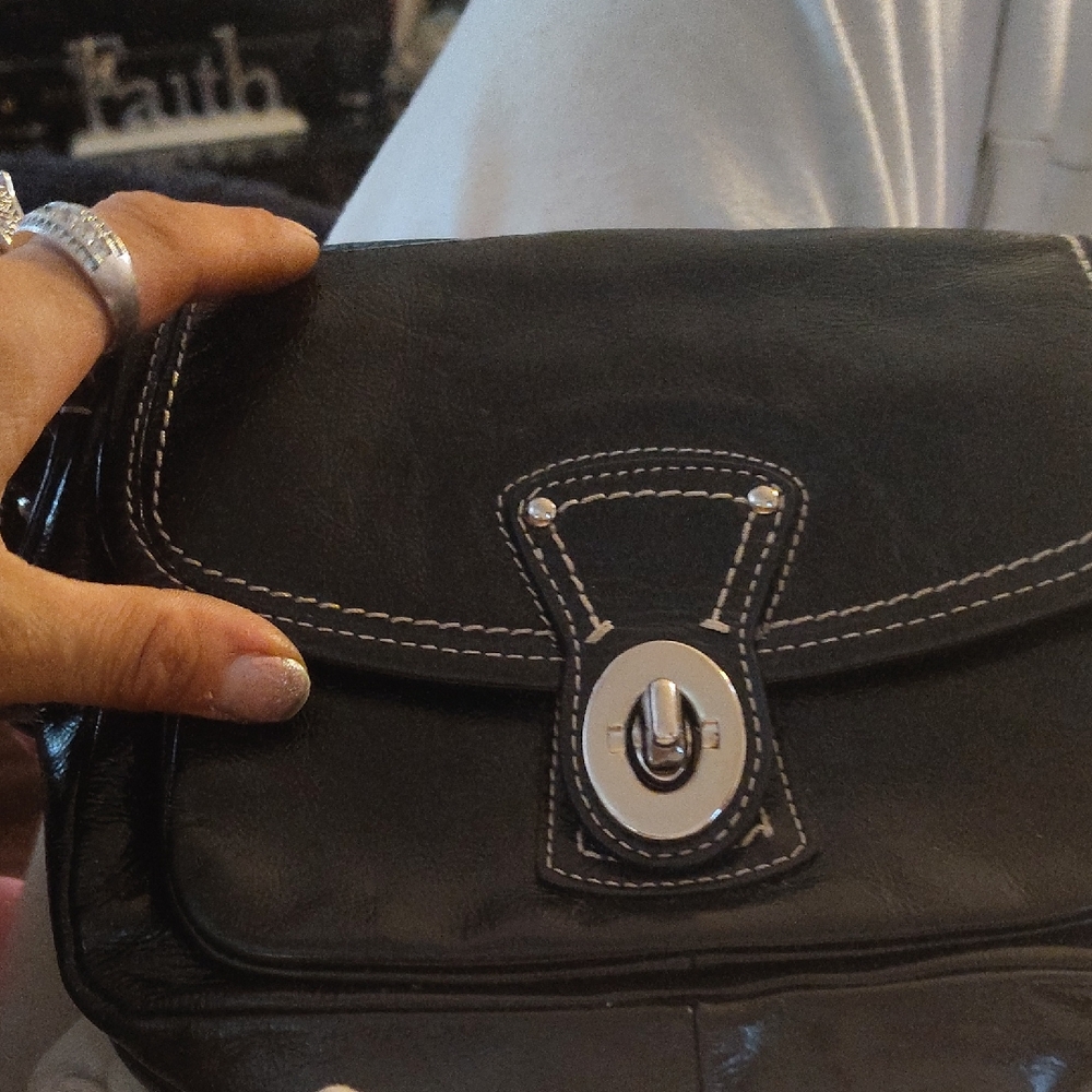 Coach Black Leather Shoulder Bag